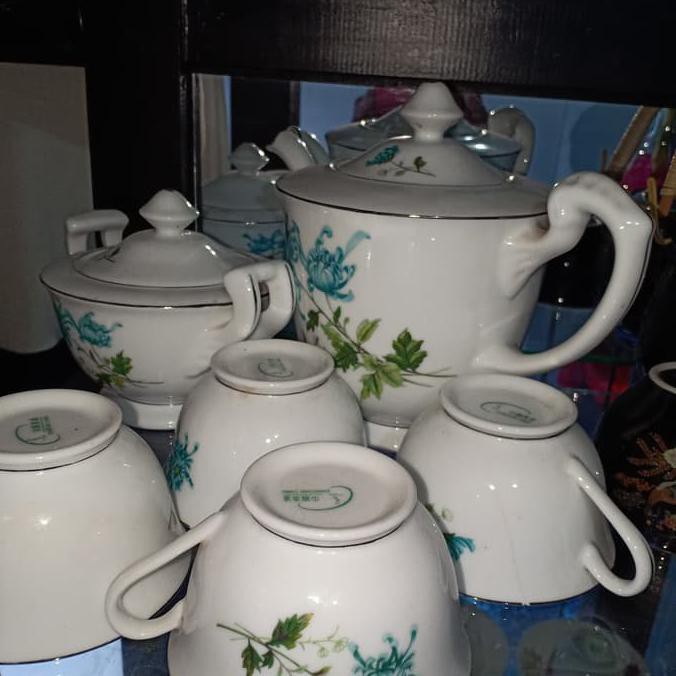 Barang Antik Set Teko Antik Made In China