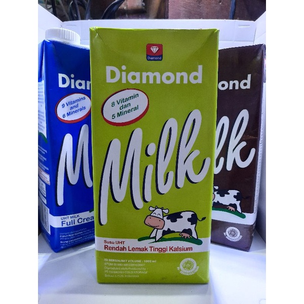 

TigaPutraStors | SUSU UHT MILK DIAMOND 1000ml