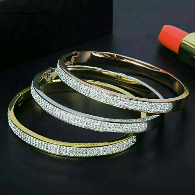 Gelang Kores Swarovski Cartier Kartier Titanium Korea Lapis Emas Anti Karat Permata 3 Jalur