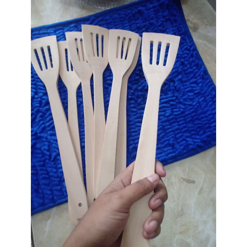 spatula kayu bolong 3 sodet kayu