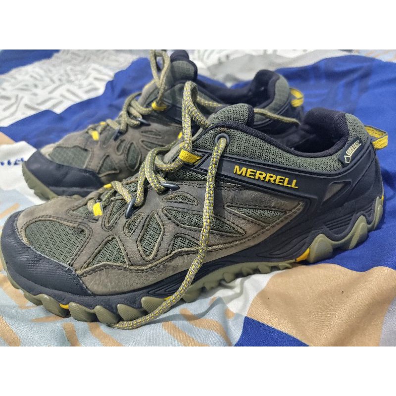 merrell vibram trainers