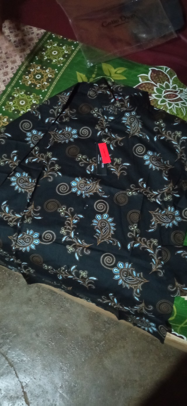 Baju Batik Pria // Batik Unik // Batik Mewah // Batik Pria Asli // Batik Slimfit Asli //batik Modern