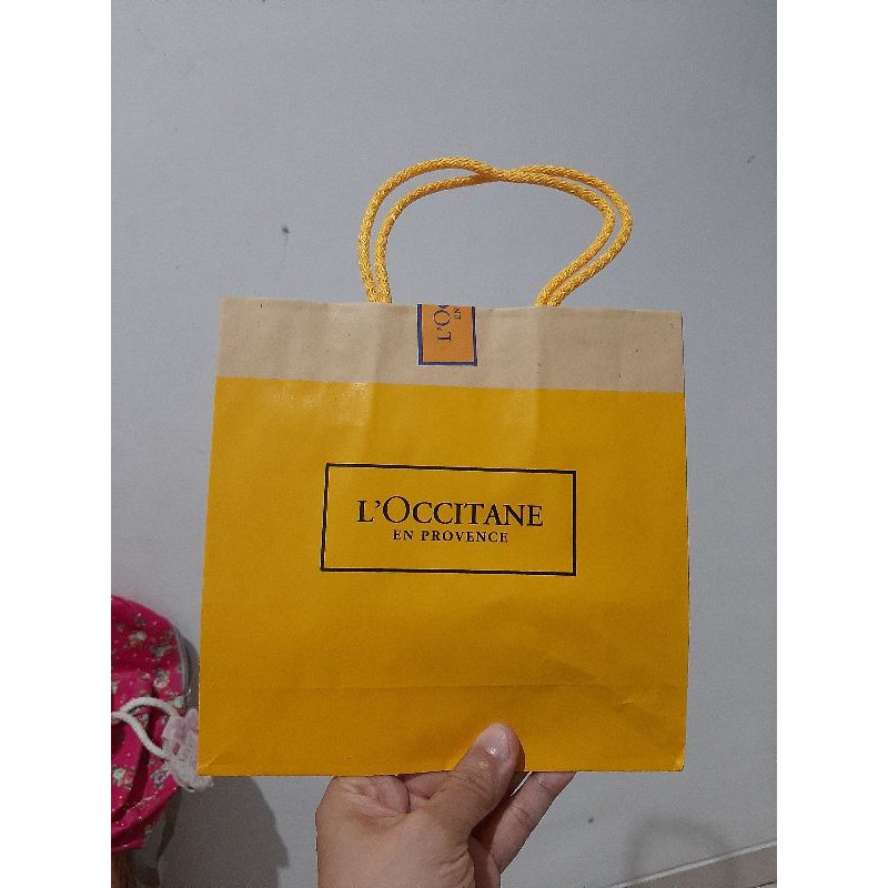 

paper bag L occitane original small