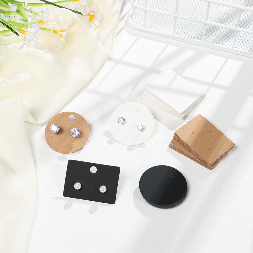 100 Pcs Kartu Label Holder Anting Kosong Bahan Kertas Kraft Warna Khaki Hitam Putih Diameter 4.5cm