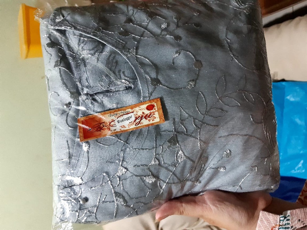 Ada Anak - Shopashop Solo Batik Kebaya Couple Carisa Selendang Brukat Tille Mutiara