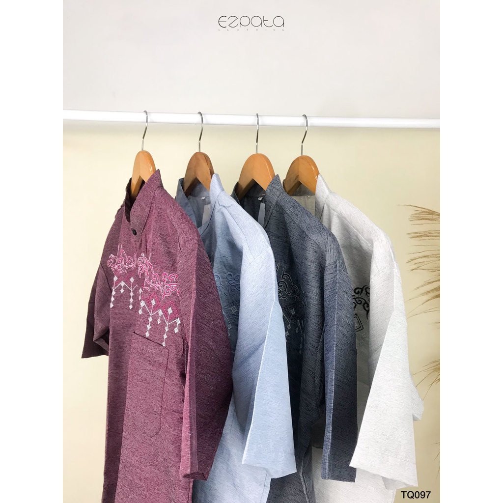 Ezpata Souvenir Haji/Umroh Hadiah Ulang Tahun Baju Koko Taqwa Sarung Tasbih Bermerk Berkualitas Tinggi Termurah