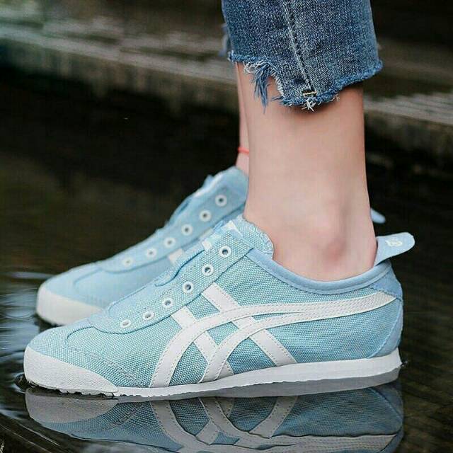 onitsuka tiger baby blue