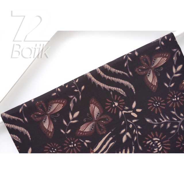 KAIN BATIK KATUN Premium Motif Kupu Kupu Two Tone Pagi Sore Warna Hitam Item 725027 Cap 72 Jarik Jarit Samping Kebat Panjang Batik Katun Modern Premium Bahan Seragam Batik Pernikahan Kantor Keluarga Murah Kamen Jadi Batik Bali Lembaran