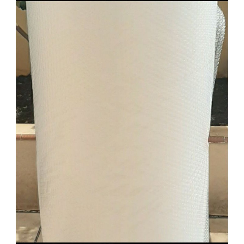 

Bubble wrap 100x125 (packing tambahan) untuk paket aman