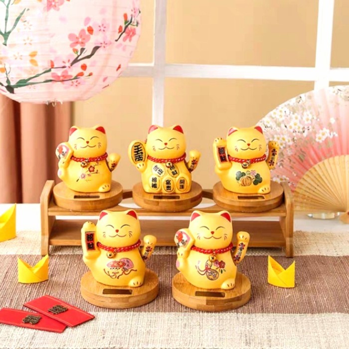 Kucing Keramik Gold Maneki Neko Jepang Pajangan Keramik TATAKAN KAYU Harga Grosir Termurah