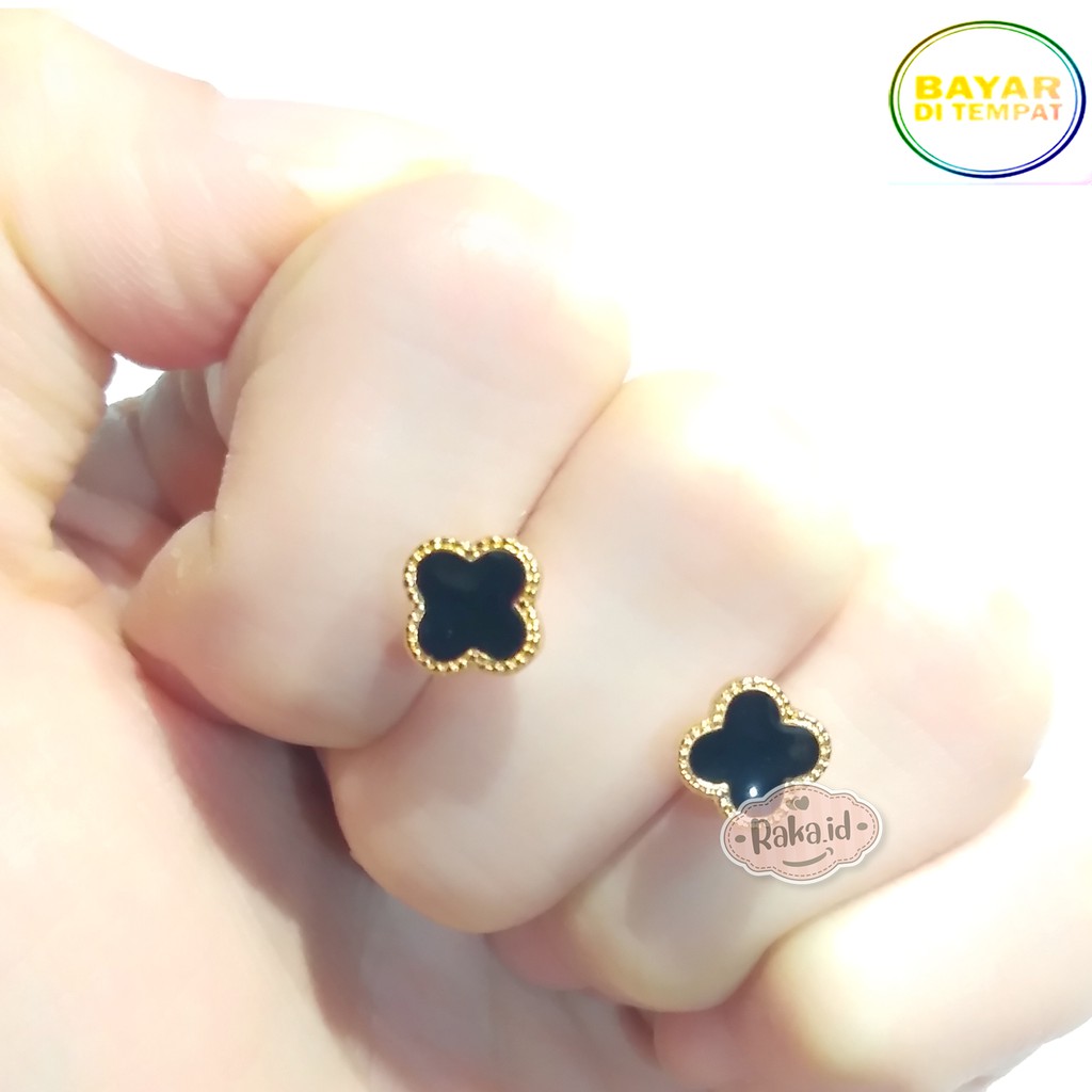 Anting Tusuk Motif Bunga Gaya untuk Wanita 337