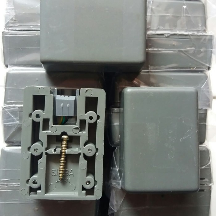 Konektor Telphone RJ11 (1 lubang) NEW