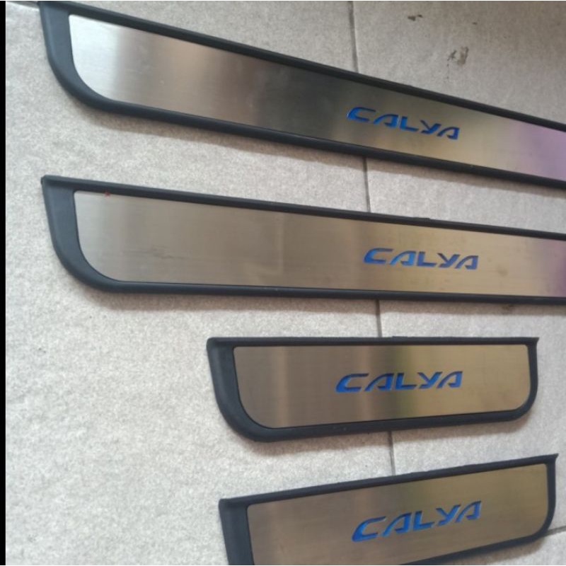 Silplate Samping Toyota Calya