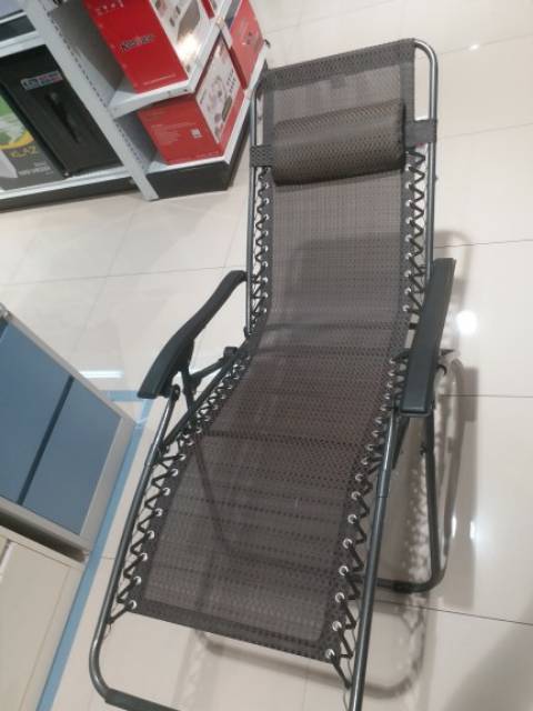 Lounge chair Kursi malas / tidur / santai, portabel bisa dilipat, zero gravity