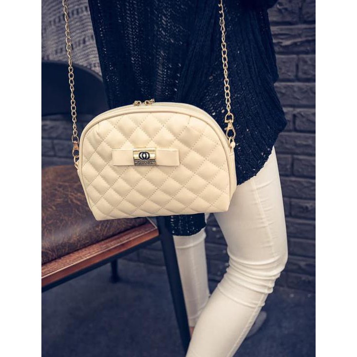 Diskon Tas Selempang Chanel Kecil Dengan Rantai/Small Chanel Bag Bta055 Terbaru