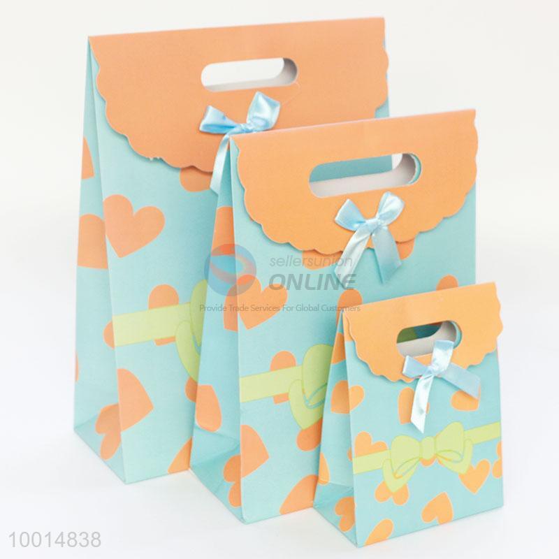 

Paper bag gift