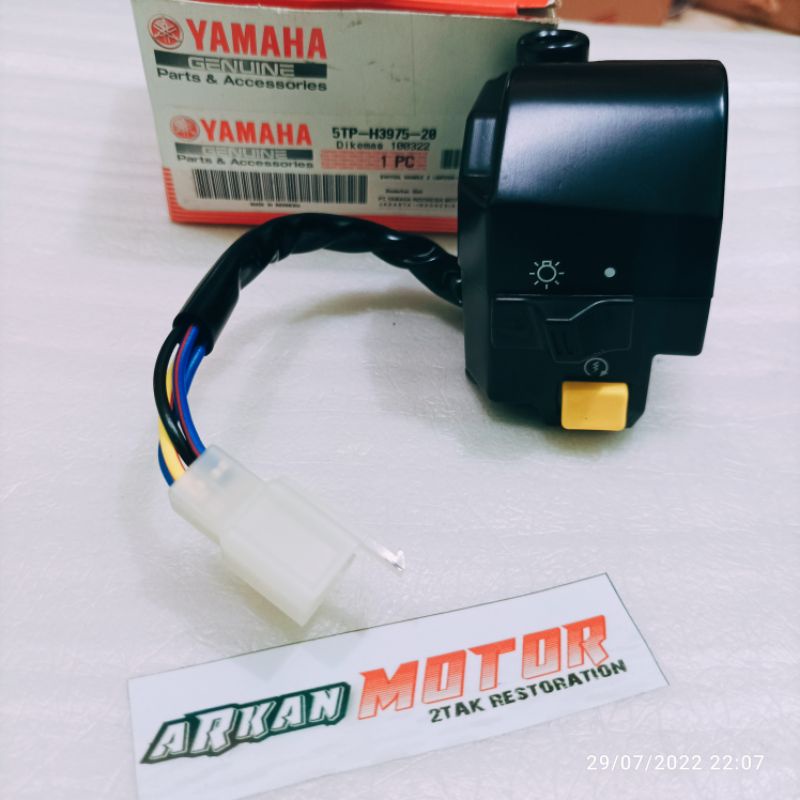 HOLDER SAKLAR KANAN 5TP JUPITER Z F1ZR FIZ R FIZR VEGA ORIGINAL YAMAHA