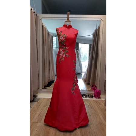 Dress sangjit Mermaid merah Bunga Merah Lamaran Preloved Ex-Rental kondisi super bagus terawat mewah