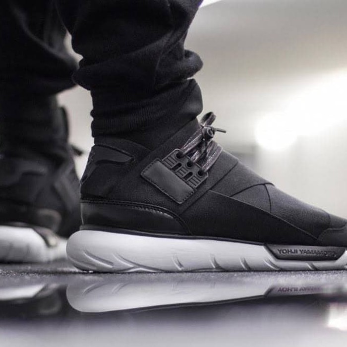 ADIDAS YOHJI YAMAMOTO (Y3) QASA BLACK WHITE