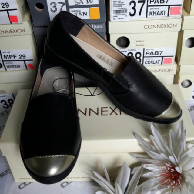 Sepatu Branded Matahari Murah Connexion Flatshoes Ori