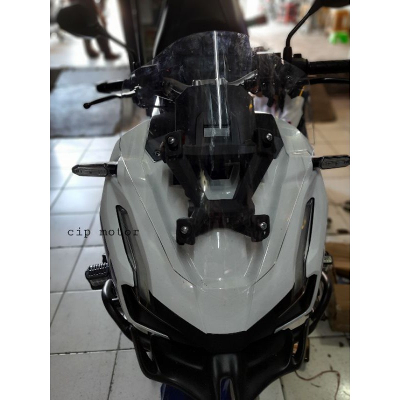 Visor / Windshield honda ADV 150 model carbu Pendek