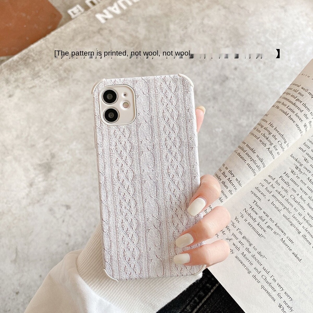 Plaid iPhone Case Suitable iPhone12/ 11pro Phone Case iphonex /xr/ xsmax Mobile Phone Case-White Sweater