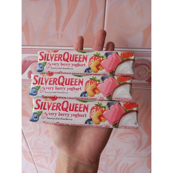 

Silverqueen very berry yougert 28g