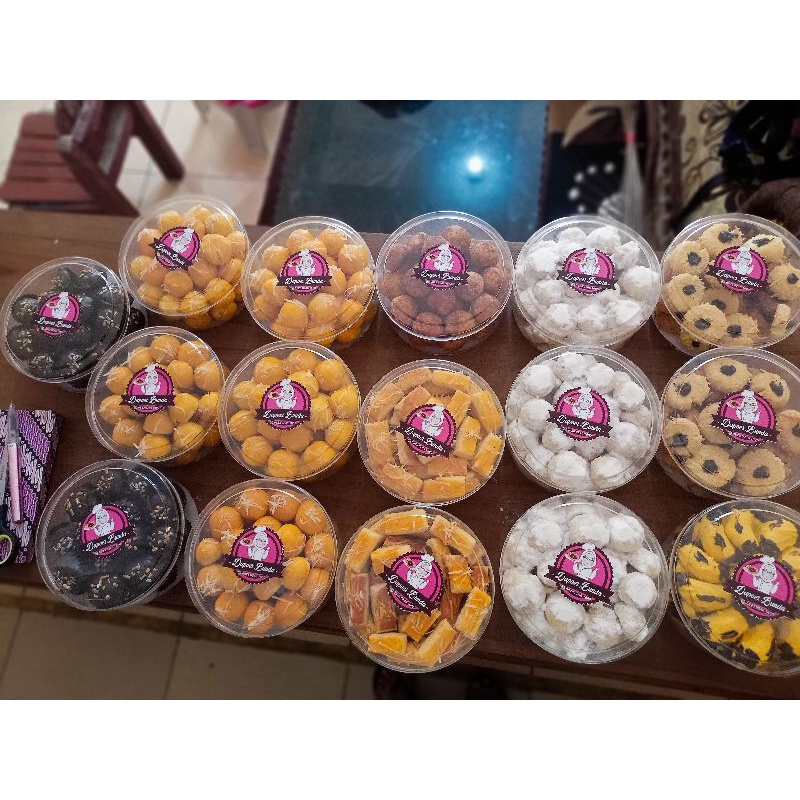 

aneka kue kering