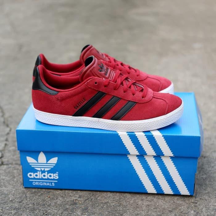 adidas gazelle red and black