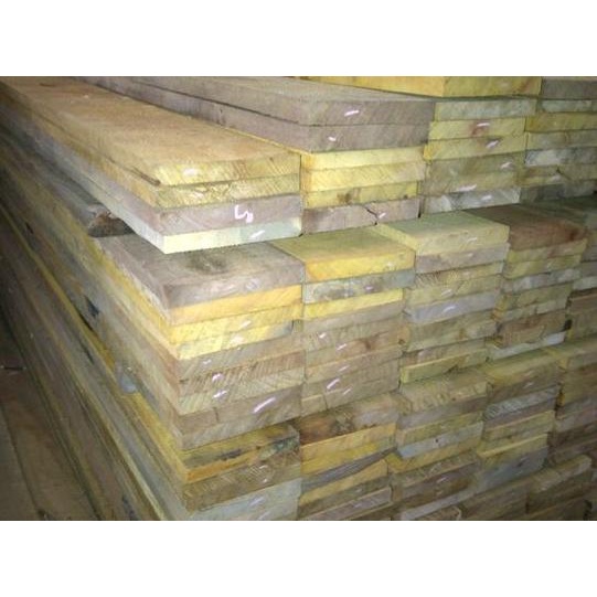 ✽ KAYU PAPAN 3X20 MERANTI ♘