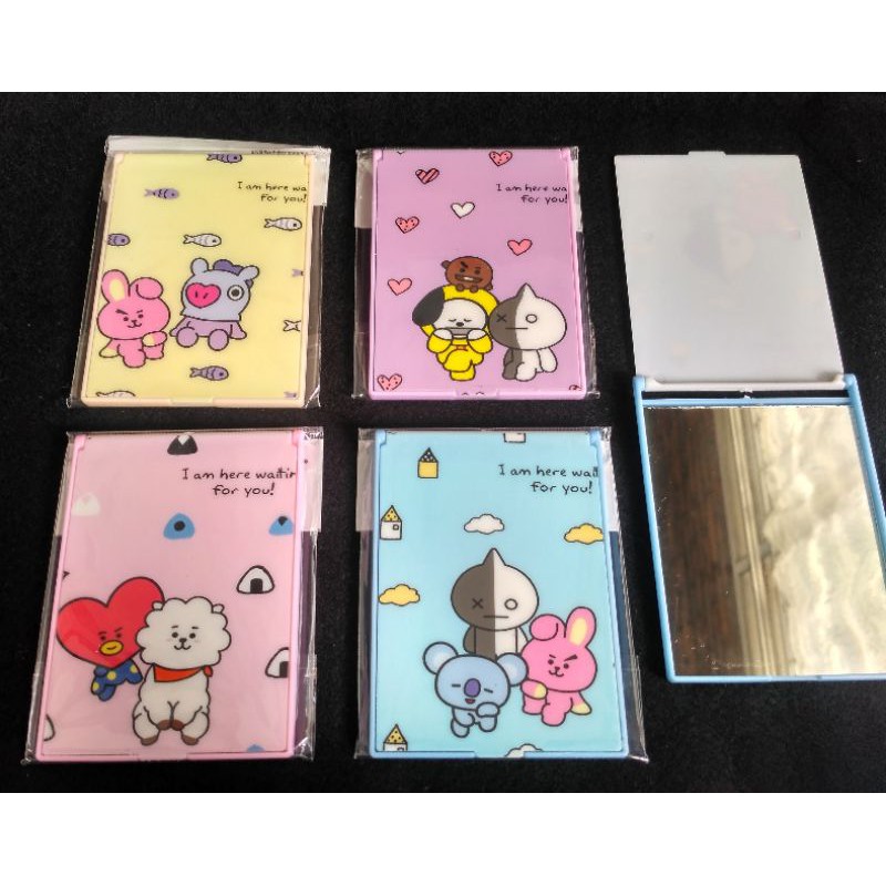 KACA LIPAT BTS BT21 / CERMIN LIPAT BTS