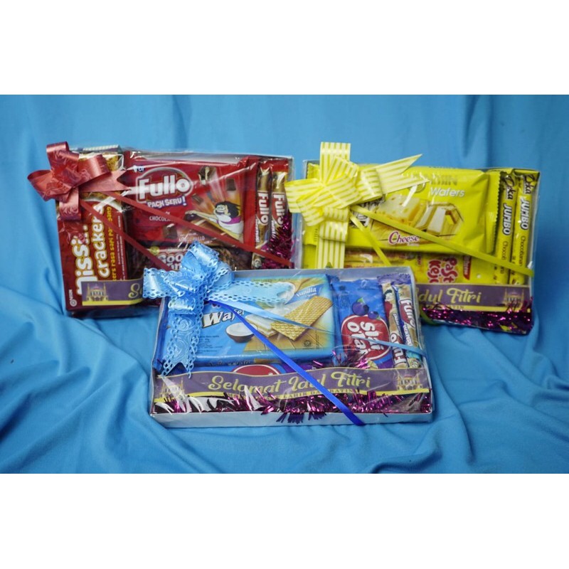 

READY! snack box parcel lebaran murah free kartu ucapan