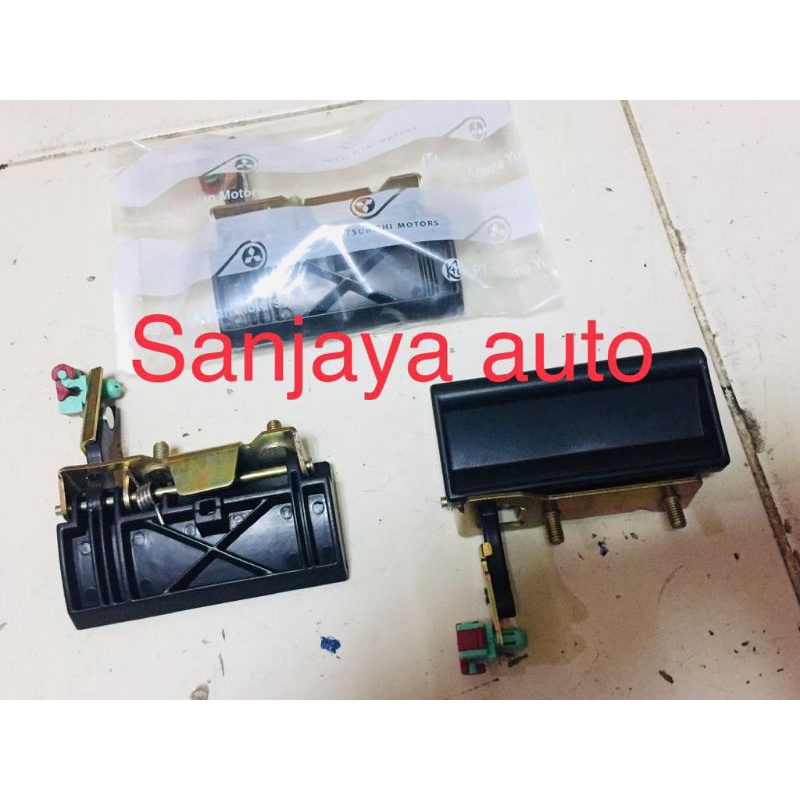 Handle Pintu Bagasi Belakang Mitsubishi Kuda
