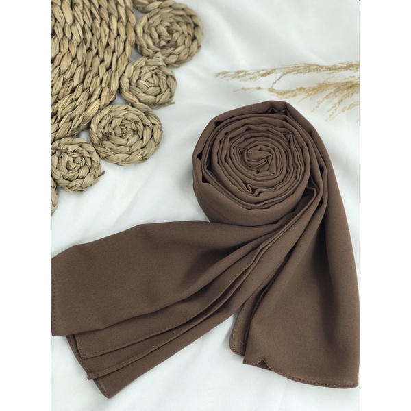 [ambishijab] Pashmina Jahit Tepi Ceruty Baby Doll Premium psmn3-Brownies