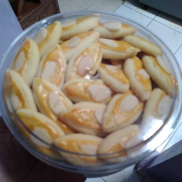 

Kue Lebaran Melinjo Almond