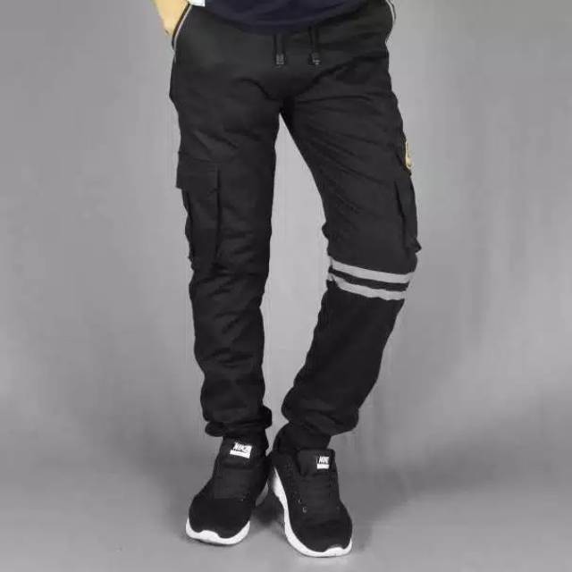 (Bees seller)celana jogger cargo/celana jogger  keren pria