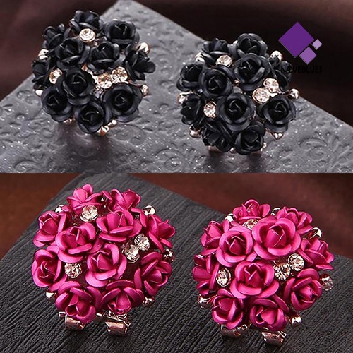 Anting Stud Desain Bunga Mekar Aksen Berlian Imitasi Gaya Elegan Untuk Wanita