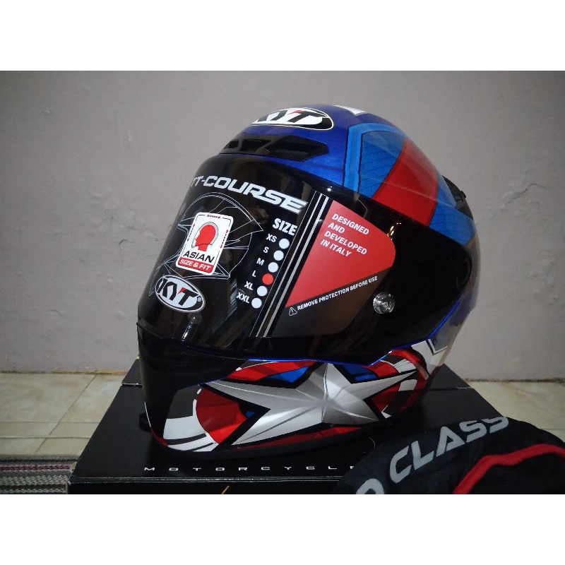 KYT TT-COURSE MARVEL CAPTAIN AMERICA