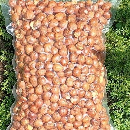 

kacang hazelnut kupas 1kg raw