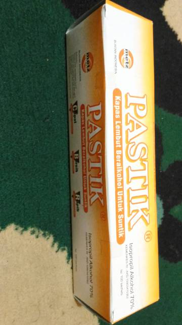 Alkohol swab Pastik  / Tisu alkohol untuk suntik isi 100 pcs