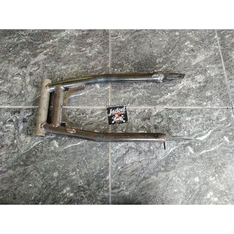 Swing Arm Arem Sapit Belakang Motor Variasi Custom Yamaha Scorpio