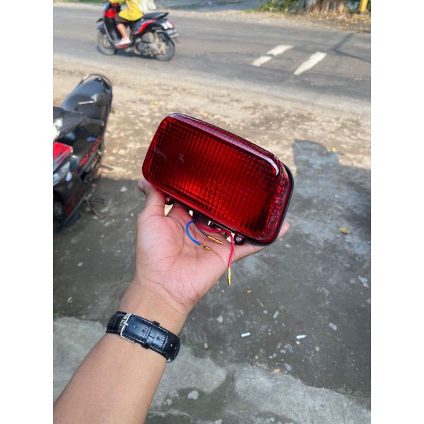 Lampu stopan tilas belakang sudah set