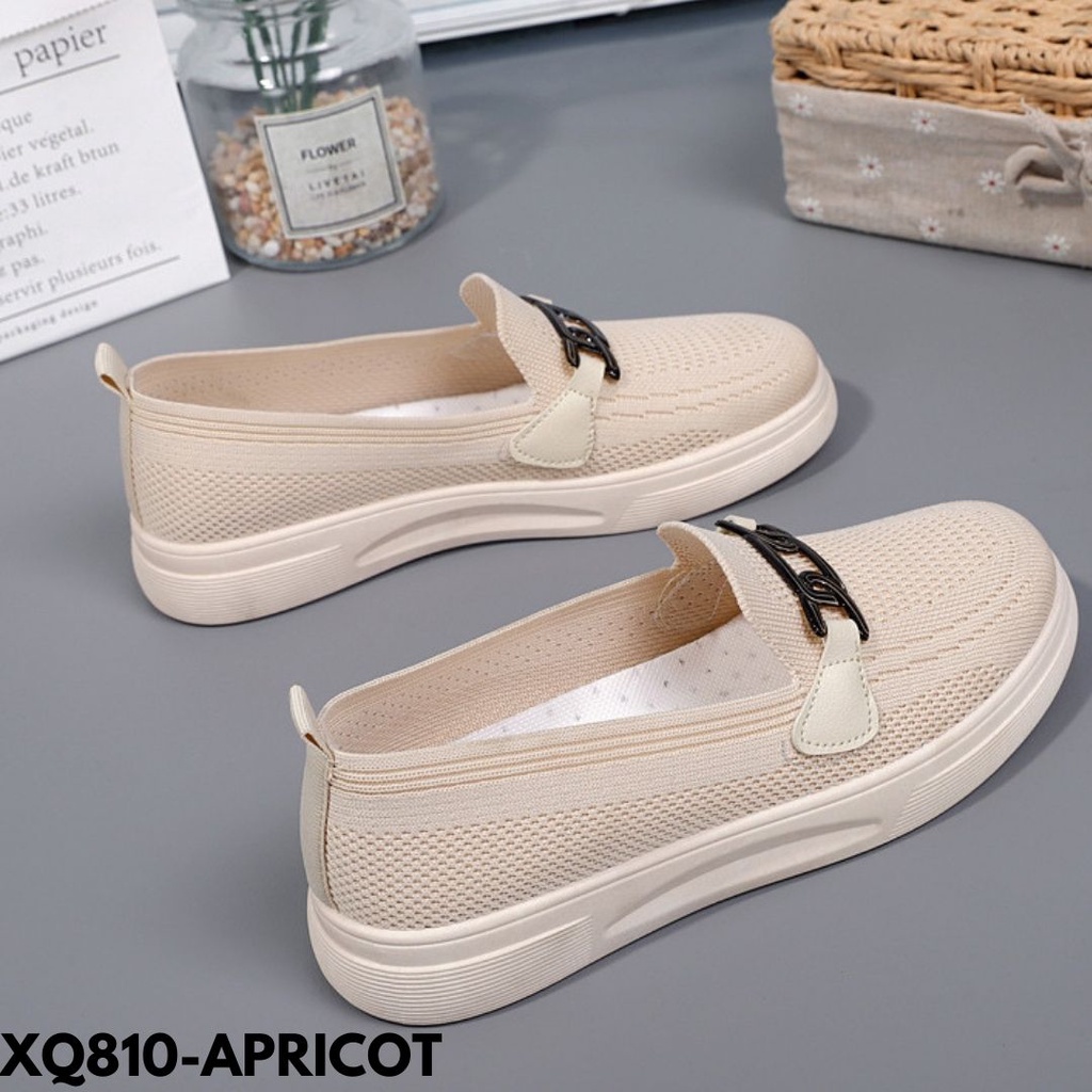 SEPATU SNEAKERS WANITA MODEL FLAT SHOES RANTAI GO TO WEAR BAHAN FLYKNIT IMPORT Q810