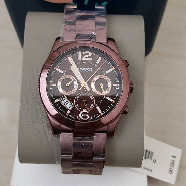 Fossil watch wine