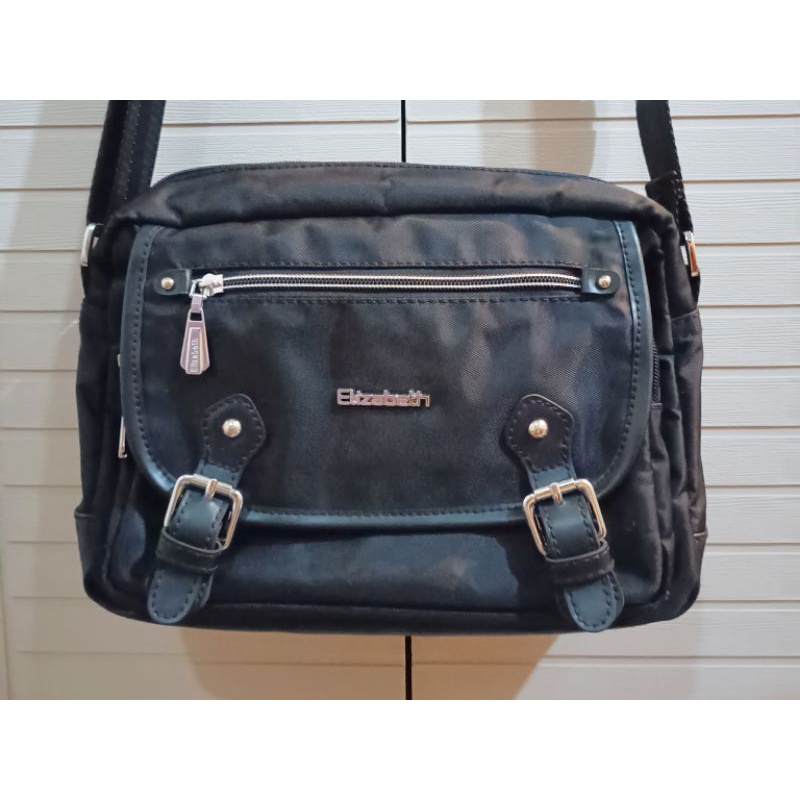 (PRELOVED) Elizabeth Bag Daisy Sling Bag Black