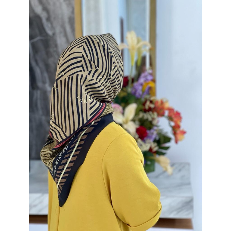 Hijab Segiempat Motip Voal Motif Terbaru Lasercut Hijab Segiempat Voal Motif Printing Kerudung Segiempat Voal Jilbab Segiempat Voal Motip,Kerudung Segiempat GROSIRR-M850