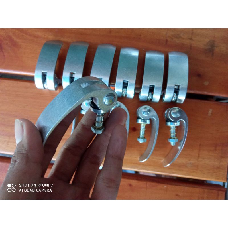 Kunci frame tengah sepeda lipat