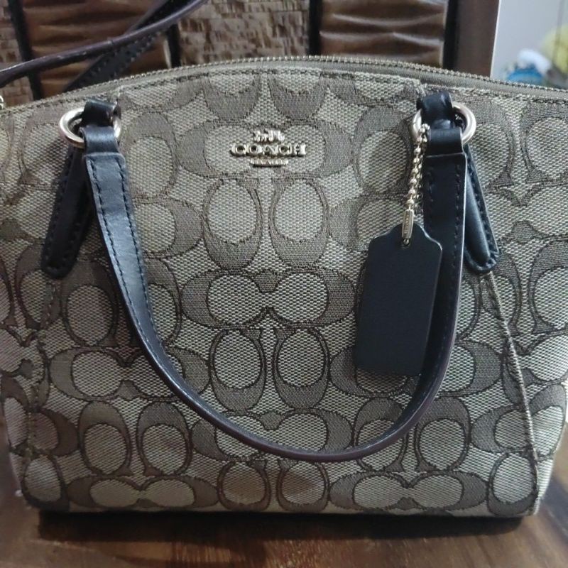 COACH AUTHENTIC ASLI