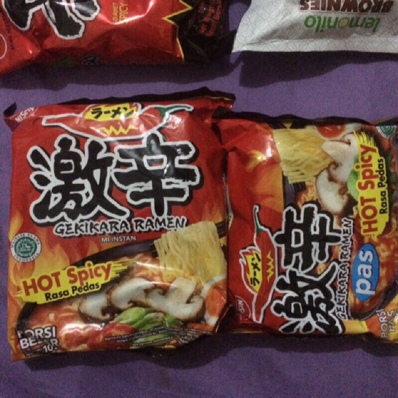 

(regular pilih j&t) nissin ramen gekikara ramen ,ramen takoyaki,kaldu ayam ala Jepang/hot spicy/hot chicken/hot Carbonara