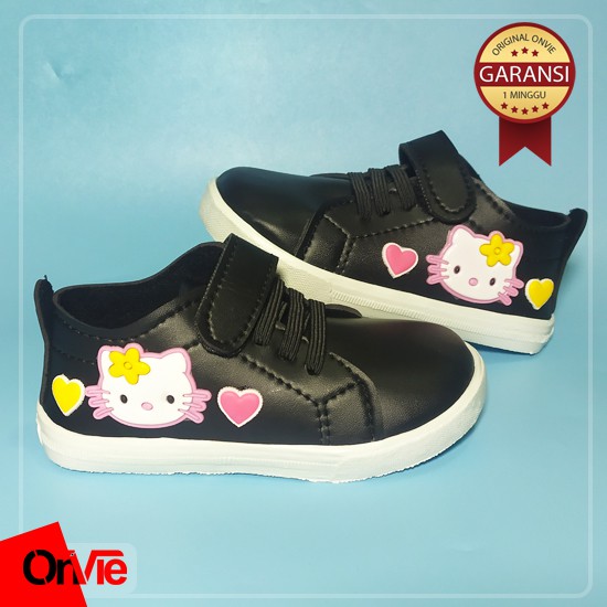 Sepatu Kets Anak Sekolah Hitam Putih Pink Motif Hello Kitty | Sepatu Vtali